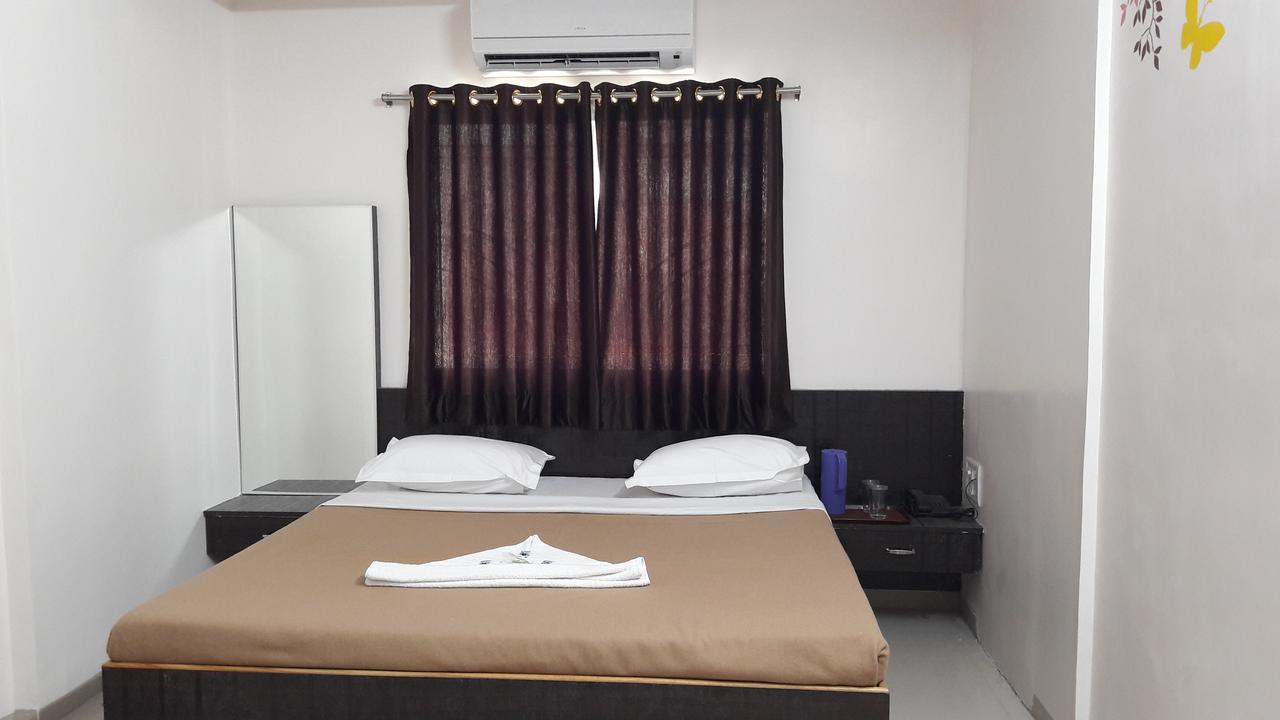 Hotel Aurangabad Regency Exterior foto